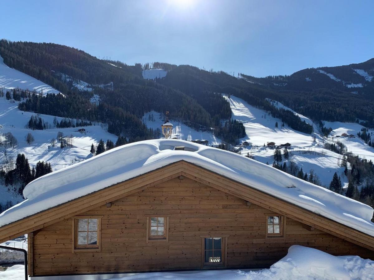 Posh Chalet in M hlbach am Hochk nig with Private Wellness Mühlbach am Hochkönig Exterior foto